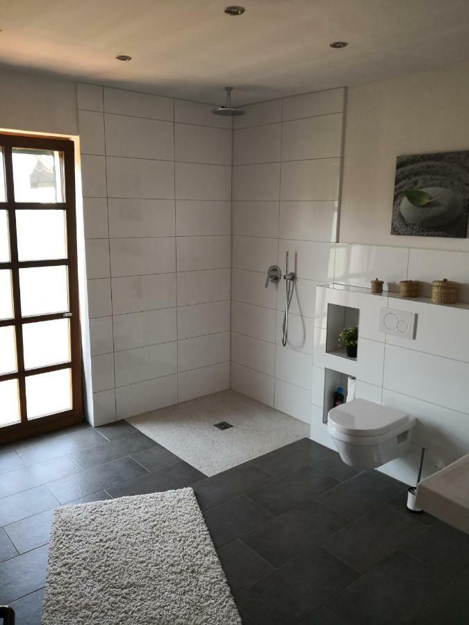 Apartment Ferienwohnung Emmerthal Auch Fuer Monteure Fewo Eksteriør billede